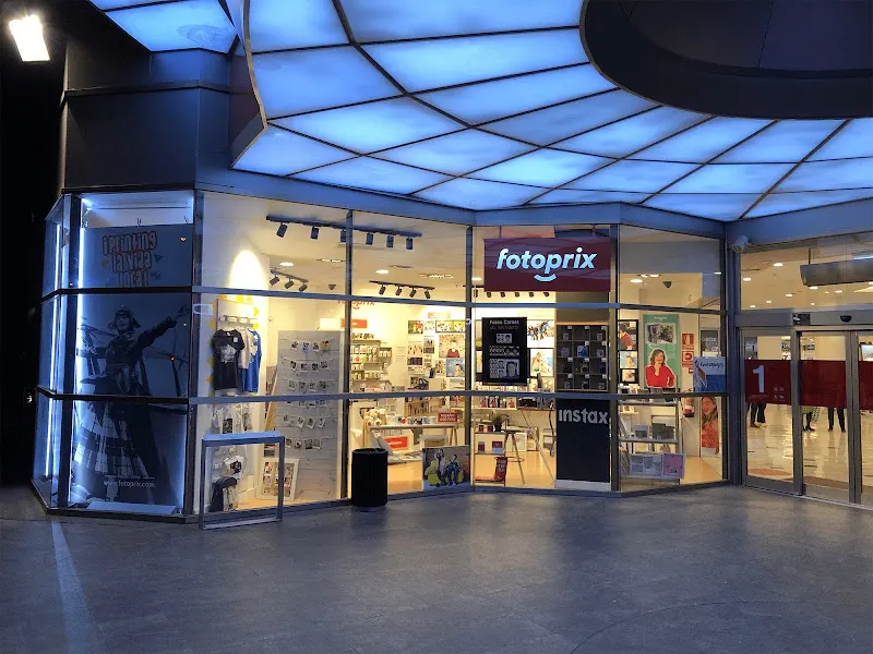 FotoPrix La Vaguada Madrid - Tienda de fotografía en Madrid - foto 2
