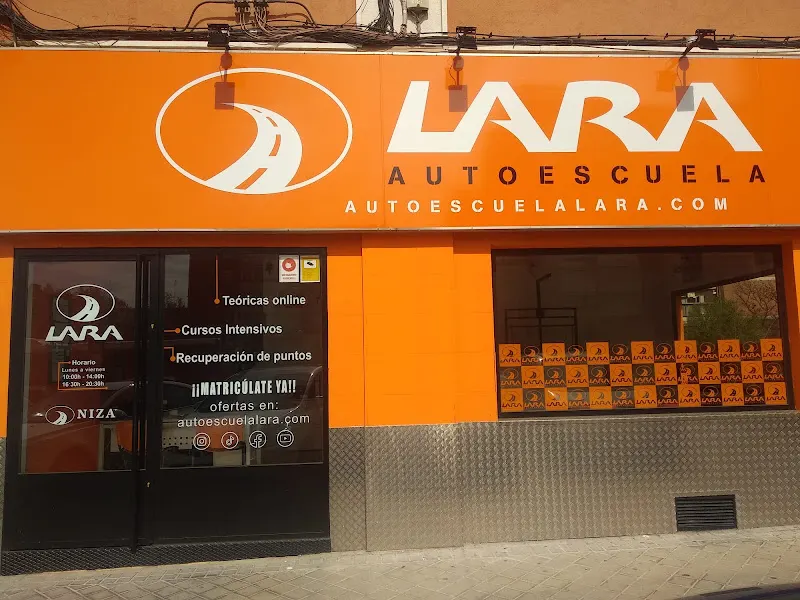Autoescuela Lara Barrio del Pilar - Autoescuela en Madrid - foto 2