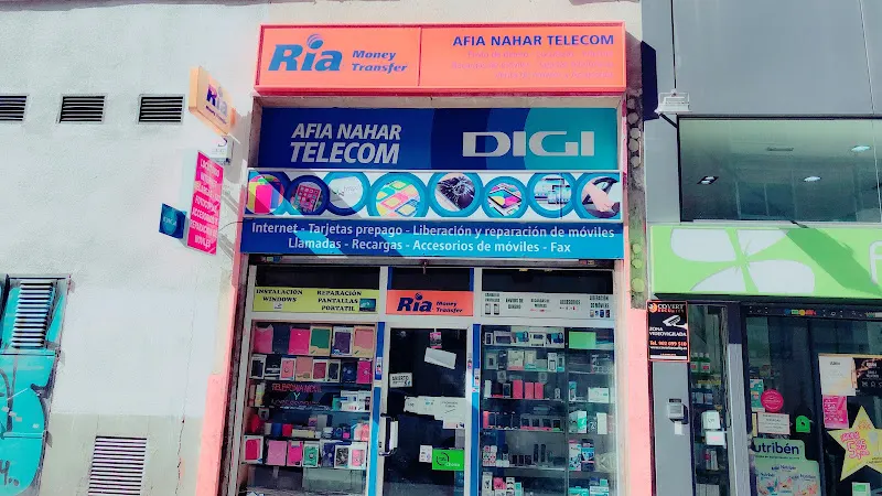 AFIA NAHAR TELECOM - Tienda de reparación de teléfonos móviles en Madrid - foto 2