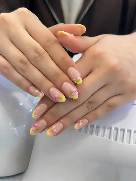 XURY NAILS