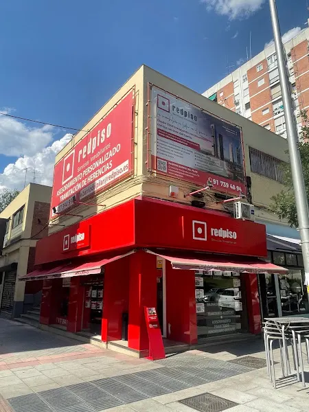 Inmobiliaria Barrio del Pilar Redpiso - Madrid