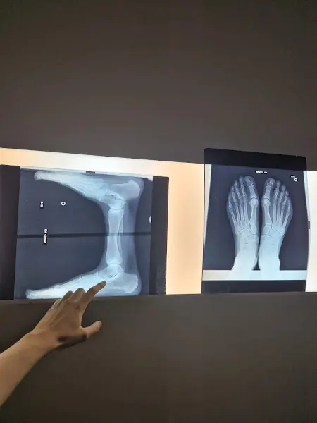 CLÍNICA BAÑEZA | Podología y Fisioterapia - Podólogo en Madrid - foto 2