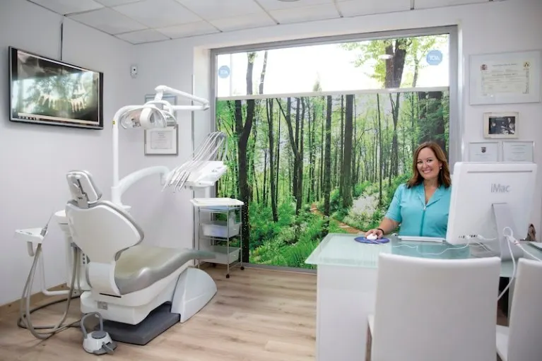 Clinica Dental Windental Monforte de Lemos - Dentista en Madrid - foto 3