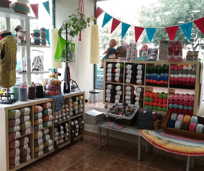 Lola Botona B.P. - Mercería - Madrid