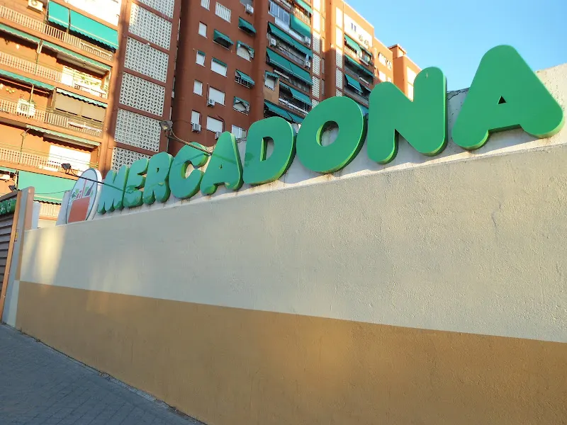Mercadona - Supermercado en Madrid - foto 2