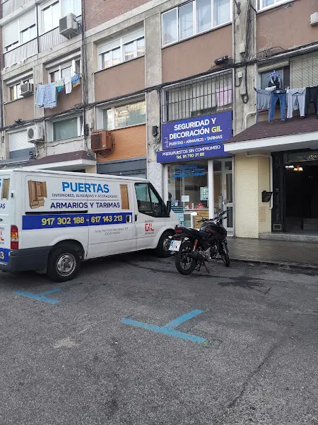 Seguridad Gil Decoracion 2.0 - Carpintería en Madrid - foto 2