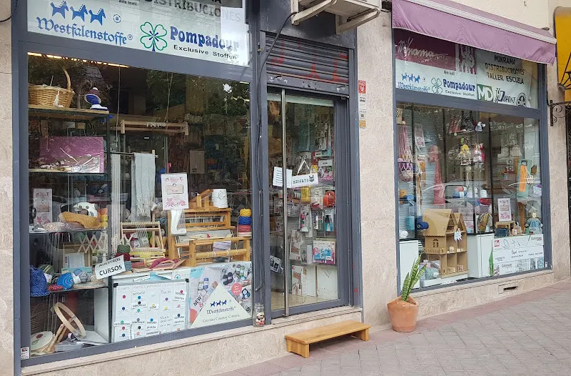 Mikrama Distribuciones - Tienda de manualidades y bellas artes en Madrid - foto 2
