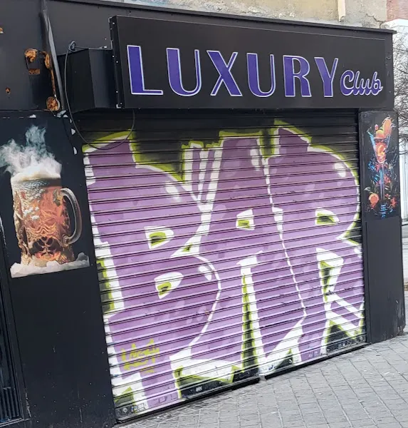 Luxury Club - Pub en Madrid - foto 3
