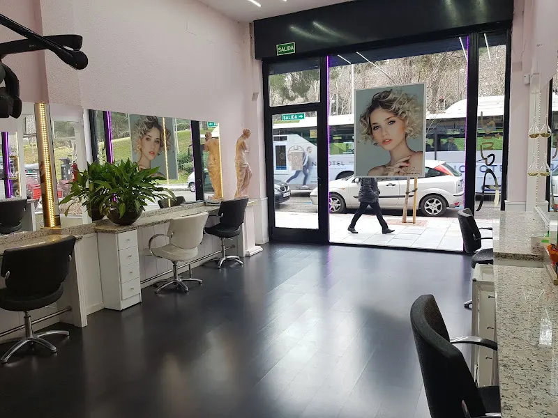 Dania Peluquerías - Madrid