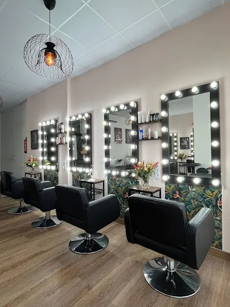 Sauvage Salon - Peluquería en Madrid - foto 2