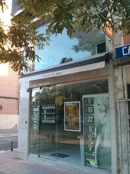 Melchor Fdz Almagro 78 Marco Aldany - Peluquería en Madrid - foto 2