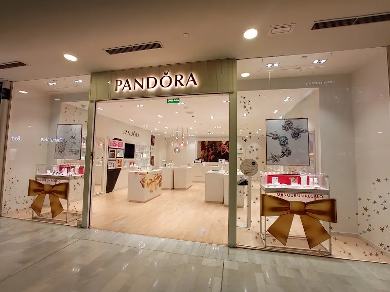 Pandora - Joyería en Madrid - foto 2