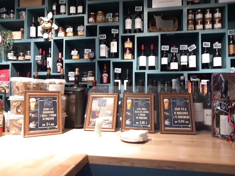 LA OLIVA FINA - Tienda de alimentos naturales en Madrid - foto 2