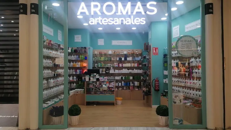 Aromas Artesanales C.C. LA VAGUADA - Perfumería en Madrid - foto 2