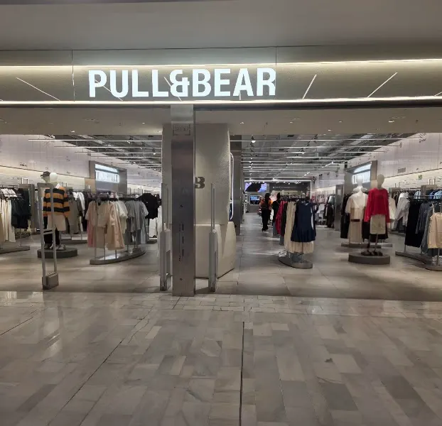 Pull&Bear - Tienda de ropa en Madrid - foto 2