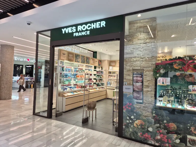 Yves Rocher - Tienda de productos de belleza en Madrid - foto 2