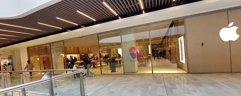 Apple La Vaguada - Tienda de electrónica en Madrid - foto 2