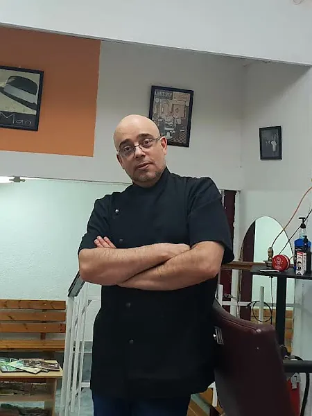 Luis Medina Peluqueros - Peluquería en Madrid - foto 2